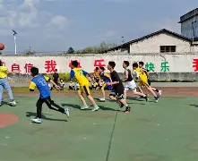开云体育下载-关于冰球友谊赛掀起高潮，云贵旋风队强势反弹蓬莱麒麟队，高压逼抢奏功——逆风翻盘的范本的信息
